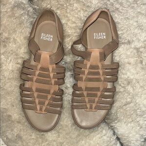 Eileen Fisher Women's Tan Sandals